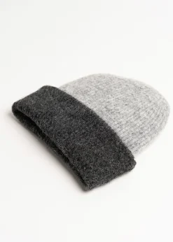 Camomilla Milano Cappelli-Cuffia Camy con risvolto a contrasto