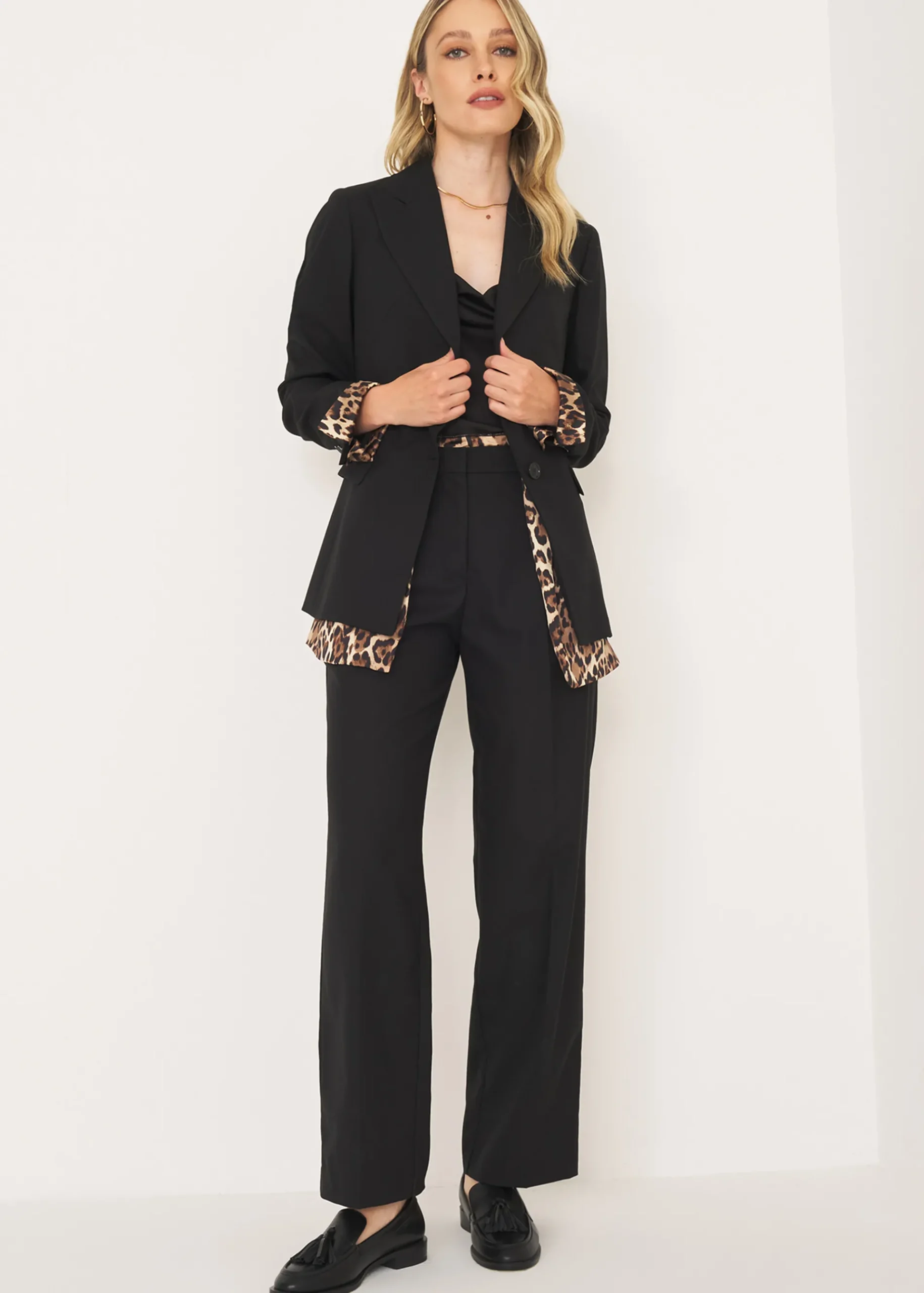Camomilla Milano Pantaloni-Tailleur Maculato con Pantalone a Gamba Larga