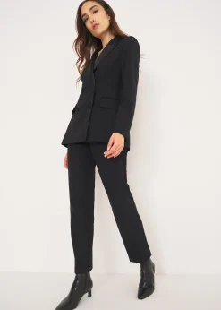 Camomilla Milano Pantaloni-Tailleur Smoking con Rever in Satin
